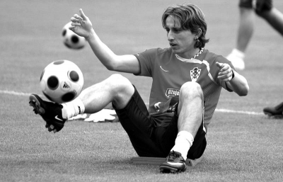 勇士交易库明加计划或因奇才得特雷·杨而遭遇变数